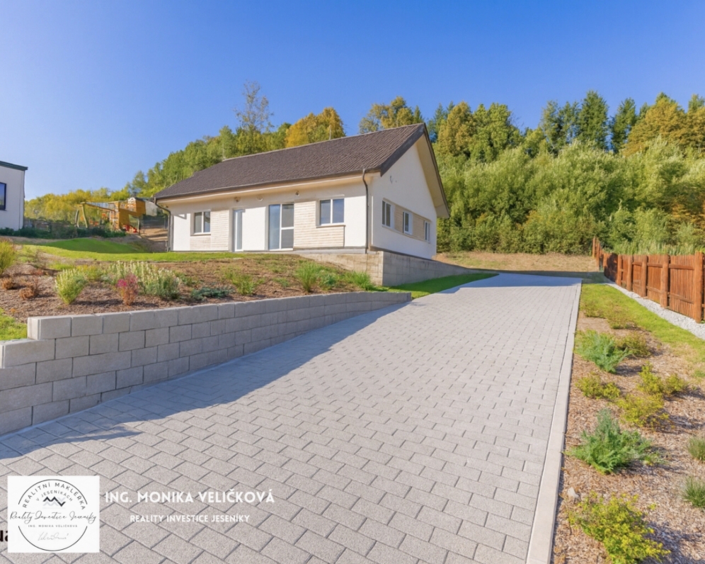 Prodej novostavby rodinného domu 4+kk na Lipovském kopci v Jeseníku